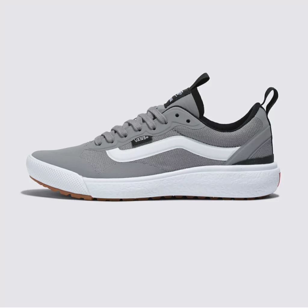 Tênis VANS Ultrarange Exo Frost Gray True White