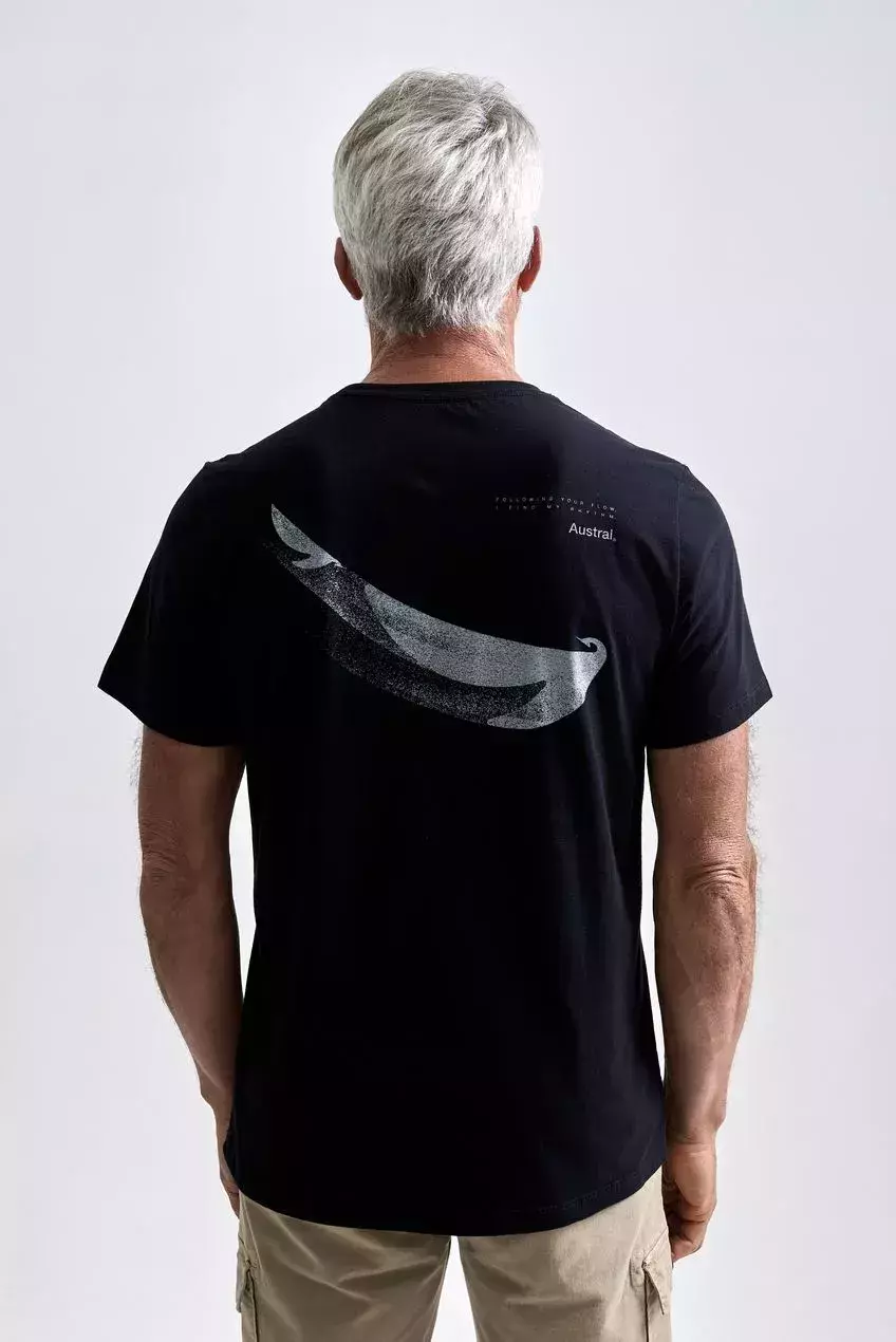 Camiseta Austral Generations Flow Preto