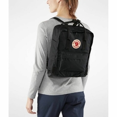 Mochila FJÄLLRÄVEN Kånken Clássica Ochre