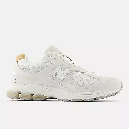 Tênis New Balance 2002R Bege/Cinza