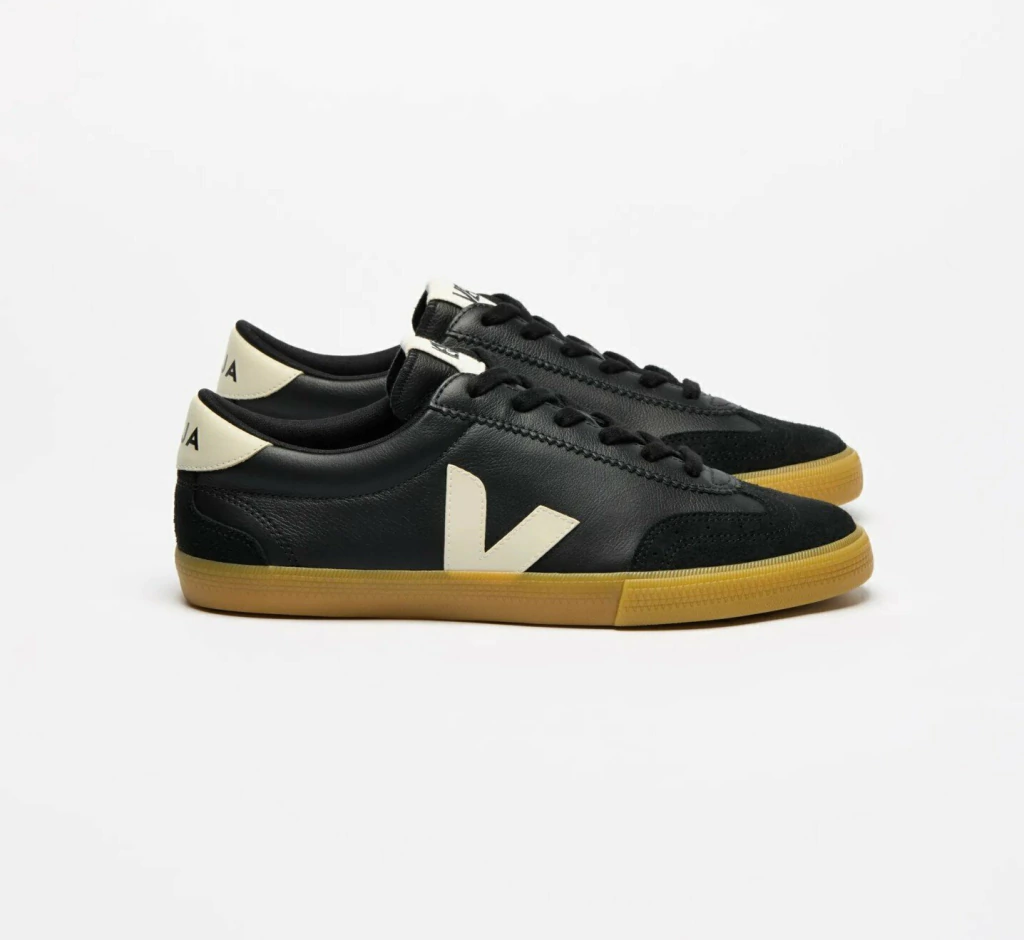 Tênis Veja Volley Leather Black White