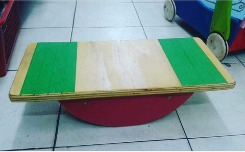 Balancín rectangular - Escalón móvil en madera para estimular la motricidad y el equilibrio - Terrame