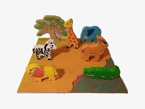 BioMadera - Set de animales en su hábitat - comprar online