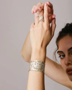 Zenda - May Benitez