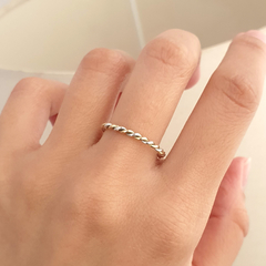 Anel Ouro 18k 750 Aro Torcido Dois Tons - comprar online