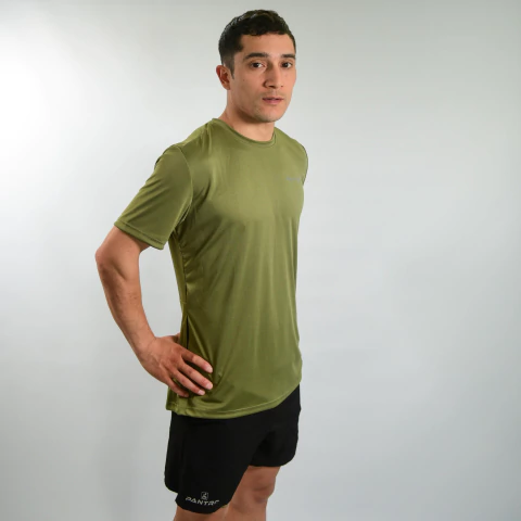 Remera Deportiva Ciclo con Bolsillo Verde Militar UNISEX - comprar online