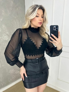 Body Feminino Tule Detalhe Punho Gola Alta Lançamento - Diozzi | Moda Feminina, Sapatos e Acessórios.