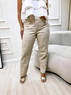 Calça Mom Jeans Luxo Marmorizada Brilho Strass - Diozzi | Moda Feminina, Sapatos e Acessórios.