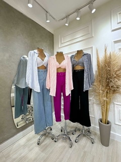 Conjunto Camisa + Cropped listrado de crepe - loja online
