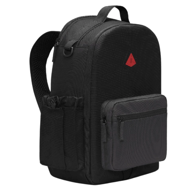 Comprar Bolso Nike Kyrie Backpack Hombre | Encuentra el Mejor Precio y Calidad. Si estás buscando comprar Bolso Nike Kyrie Backpack Hombre, has llegado al lugar correcto. En Onlineshoppingcenterg, te ofrecemos la mejor selección de mochilas y bolsos Nike, especialmente diseñados para hombres que buscan estilo, funcionalidad y durabilidad. El Bolso Nike Kyrie Backpack Hombre es una de las opciones más populares para deportistas y amantes del baloncesto, gracias a su diseño ergonómico y su calidad premium.  A continuación, te explicamos todo lo que necesitas saber sobre este producto, sus características, dónde comprarlo al mejor precio y por qué es la elección perfecta para ti.  ¿Por qué Comprar el Bolso Nike Kyrie Backpack Hombre? El Bolso Nike Kyrie Backpack Hombre es mucho más que una mochila. Está diseñado para aquellos que buscan un accesorio deportivo que combine estilo y funcionalidad. Aquí te dejamos algunas de sus características más destacadas:  Diseño moderno y deportivo: Ideal para hombres que quieren lucir un estilo urbano y atlético.  Resistente y duradero: Fabricado con materiales de alta calidad que garantizan su durabilidad.  Compartimentos espaciosos: Perfecto para guardar todo lo que necesitas, desde ropa hasta accesorios deportivos.  Confortable: Correas ajustables y acolchadas para mayor comodidad.  Estilo único: Con detalles inspirados en la línea Kyrie, es un bolso que destaca por su originalidad.    Dónde Comprar Bolso Nike Kyrie Backpack Hombre al Mejor Precio En Onlineshoppingcenterg, te ofrecemos el Bolso Nike Kyrie Backpack Hombre al mejor precio del mercado. Nuestra tienda online está especializada en productos Nike, garantizando autenticidad y calidad en cada compra. Además, contamos con ofertas exclusivas y envíos rápidos para que recibas tu bolso en poco tiempo.  ¿Por qué comprar en Onlineshoppingcenterg? Precios competitivos: Encuentra el Bolso Nike Kyrie Backpack Hombre al mejor precio.  Productos 100% originales: Garantizamos la autenticidad de todos nuestros productos.  Ofertas exclusivas: Aprovecha descuentos especiales en mochilas y bolsos Nike.  Envíos rápidos y seguros: Recibe tu pedido en la comodidad de tu hogar.  Bolso Nike Kyrie Backpack Hombre: Opiniones y Reseñas Los usuarios que han comprado el Bolso Nike Kyrie Backpack Hombre destacan su calidad y diseño. Aquí te dejamos algunas de las opiniones más comunes:  "Es perfecto para llevar al gimnasio o para uso diario. Muy resistente y cómodo."  "El diseño es increíble, y los compartimentos son muy prácticos."  "Lo compré en Onlineshoppingcenterg y llegó en perfecto estado. ¡Muy recomendado!"    Preguntas Frecuentes sobre el Bolso Nike Kyrie Backpack Hombre 1. ¿El Bolso Nike Kyrie Backpack Hombre es resistente al agua? Sí, está fabricado con materiales que ofrecen resistencia al agua, protegiendo tus pertenencias en días lluviosos.  2. ¿Qué colores están disponibles? El Bolso Nike Kyrie Backpack Hombre está disponible en varios colores, incluyendo negro, gris y azul.  3. ¿Es adecuado para uso diario? Absolutamente. Su diseño versátil lo hace ideal tanto para el deporte como para el uso cotidiano.  Otras Opciones: Bolsos y Mochilas Nike Hombre Si el Bolso Nike Kyrie Backpack Hombre no es exactamente lo que buscas, en Onlineshoppingcenterg tenemos una amplia variedad de opciones:  Bolso Nike Brasilia: Perfecto para deportistas.  Mochilas Nike para baloncesto: Diseños inspirados en el mundo del deporte.  Bolsos Nike pequeños: Ideales para uso diario.    ¿Por qué Elegir el Bolso Nike Kyrie Backpack Hombre? El Bolso Nike Kyrie Backpack Hombre es la elección perfecta para hombres que buscan un accesorio deportivo y moderno. Con su diseño único, materiales de alta calidad y funcionalidad, es ideal para el gimnasio, el baloncesto o el uso diario.  En Onlineshoppingcenterg, te ofrecemos la mejor experiencia de compra, con precios competitivos, productos originales y envíos rápidos. ¡No esperes más y compra tu Bolso Nike Kyrie Backpack Hombre hoy mismo!