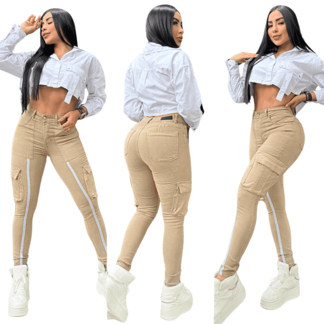 Comprar Pantalones Jeans Stretch para Mujer Si estás buscando pantalones jeans stretch para mujer que combinen estilo, comodidad y calidad, has llegado al lugar correcto. En Onlineshoppingcenterg, te ofrecemos una selección exclusiva de jeans diseñados para adaptarse a tu cuerpo y brindarte la máxima flexibilidad. A continuación, te explicamos todo lo que necesitas saber para encontrar los mejores jeans stretch para mujer en 2025.  ¿Por Qué Elegir Pantalones Jeans Stretch para Mujer? Los pantalones jeans stretch para mujer son una excelente opción si buscas prendas que se ajusten perfectamente a tu silueta sin sacrificar la comodidad. Estos jeans están confeccionados con materiales elásticos que permiten mayor movilidad, ideales para el día a día o para looks más elegantes.    Características de los Jeans Stretch para Mujer Ajuste perfecto: Los jeans stretch para mujer se adaptan a tu cuerpo, ofreciendo un ajuste cómodo y favorecedor.  Alta calidad: En Onlineshoppingcenterg, garantizamos materiales duraderos y resistentes.  Diseños modernos: Desde cortes clásicos hasta tendencias de 2025, encontrarás opciones para todos los estilos.  Variedad de talles: Disponemos de jeans stretch mujer talle exacto para que encuentres tu medida ideal.  Cómo Elegir los Mejores Pantalones Jeans Stretch para Mujer 1. Define tu Estilo ¿Prefieres un look clásico o moderno? Los pantalones jeans stretch mujer clásicos son perfectos para un estilo atemporal, mientras que los jeans stretch mujer diseño exclusivo son ideales para seguir las tendencias de 2025.  2. Elige el Corte Adecuado Los jeans stretch mujer corte exacto están disponibles en diferentes opciones: ajustados, rectos, bootcut y más. Selecciona el que mejor se adapte a tu figura y preferencias.  3. Considera la Calidad En Onlineshoppingcenterg, nos enfocamos en ofrecer jeans mujer stretch alta calidad que perduren en el tiempo. Revisa las descripciones y materiales para asegurarte de que estás invirtiendo en un producto duradero.  4. Busca Comodidad Los pantalones jeans mujer stretch cómodos son esenciales para sentirte bien durante todo el día. Asegúrate de que el tejido sea suave y elástico.    Tendencias en Pantalones Jeans Stretch para Mujer en 2025 Este año, los jeans stretch mujer diseño moderno destacan por su versatilidad y estilo. Algunas de las tendencias más populares incluyen:  Jeans stretch mujer alta costura: Perfectos para looks elegantes y sofisticados.  Pantalones jeans stretch mujer tendencia: Con detalles innovadores como bolsillos decorativos y cinturas altas.  Jeans stretch mujer premium: Ideales para quienes buscan prendas de lujo con un ajuste perfecto.  Dónde Comprar Pantalones Jeans Stretch para Mujer En Onlineshoppingcenterg, encontrarás una amplia variedad de pantalones jeans stretch para mujer que se adaptan a tus necesidades. Nuestra colección incluye opciones desde jeans stretch mujer talle exacto hasta diseños exclusivos de 2025.    Beneficios de Comprar en Onlineshoppingcenterg Envíos rápidos y seguros.  Garantía de satisfacción.  Atención al cliente personalizada.  Ofertas exclusivas en jeans stretch mujer premium.  Si buscas pantalones jeans stretch para mujer que combinen moda, comodidad y calidad, no dudes en explorar nuestra selección en Onlineshoppingcenterg. Encuentra los mejores jeans stretch mujer diseño moderno y disfruta de prendas que se adaptan a tu estilo de vida. ¡Haz tu pedido hoy y luce increíble en 2025!