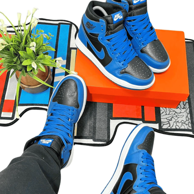 COMPRAR Tenis Nike Retro 1 Hombre: Estilo y Tradición en Cada Paso Si estás buscando COMPRAR Tenis Nike Retro 1 Hombre, has llegado al lugar correcto. En Onlineshoppingcenterg, te ofrecemos la mejor selección de zapatillas de esta icónica línea, y hoy queremos contarte todo lo que necesitas saber sobre este calzado que combina estilo, historia y comodidad. Desde su diseño clásico hasta su tecnología avanzada, aquí encontrarás la información que necesitas para tomar una decisión informada.  ¿Qué hace especiales a los COMPRAR Tenis Nike Retro 1 Hombre? Los COMPRAR Tenis Nike Retro 1 Hombre son un símbolo de estilo urbano y tradición deportiva. Diseñados como parte de la legendaria línea de Jordan, estas zapatillas combinan lo mejor del diseño clásico con tecnología moderna. Aquí te contamos por qué son tan especiales:  Diseño icónico: Con el emblemático diseño de la Air Jordan 1, incluyendo el logo Nike Swoosh y el Jumpman, estas zapatillas son reconocidas por su estilo único.  Tecnología avanzada: La amortiguación Nike Air ofrece comodidad y soporte para todo tipo de actividades.  Estilo versátil: Perfectas para looks casuales o deportivos, son ideales para cualquier ocasión.  Materiales de buena calidad: Fabricadas con cuero y materiales duraderos, garantizan resistencia y comodidad.    Características principales de los COMPRAR Tenis Nike Retro 1 Hombre 1. Diseño clásico y moderno Las Nike Retro 1 mantienen un diseño atemporal que combina elementos clásicos, como el corte alto y los colores emblemáticos, con detalles modernos.  2. Tecnología Nike Air La amortiguación Nike Air en la suela ofrece una experiencia cómoda y reactiva, ideal para caminar o practicar deportes.  3. Materiales duraderos El cuero premium y los refuerzos estratégicos aseguran que estas zapatillas sean resistentes y duraderas.  4. Estilo versátil Ya sea para un look urbano con jeans o para combinarlas con ropa deportiva, estas zapatillas son una pieza clave en cualquier guardarropa.  Opiniones de usuarios sobre los COMPRAR Tenis Nike Retro 1 Hombre Los usuarios destacan la comodidad y el diseño de estas zapatillas. Muchos comentan que son "cómodas, elegantes y duraderas", perfectas para el día a día o para actividades deportivas. Además, el diseño icónico y los detalles únicos son otros puntos a favor.  ¿Cómo combinar los COMPRAR Tenis Nike Retro 1 Hombre? Estas zapatillas son muy versátiles y pueden adaptarse a diferentes estilos. Aquí te dejamos algunas ideas:  Estilo casual: Combínalas con jeans y una camiseta básica para un look relajado pero sofisticado.  Look deportivo: Úsalas con shorts y una sudadera para una apariencia activa y moderna.  Estilo urbano: Atrévete a combinarlas con una chaqueta de mezclilla y pantalones joggers.    ¿Dónde COMPRAR Tenis Nike Retro 1 Hombre al mejor precio? En Onlineshoppingcenterg, te ofrecemos los COMPRAR Tenis Nike Retro 1 Hombre al mejor precio del mercado. Nuestra tienda online garantiza productos de buena calidad y envíos rápidos a todo Colombia.  Si estás buscando Nike Retro 1 Hombre precio competitivo, has llegado al lugar correcto. Además, contamos con ofertas especiales y descuentos exclusivos para que puedas adquirir tus zapatillas favoritas sin preocuparte por el presupuesto.  ¿Por qué elegir Onlineshoppingcenterg? Productos de buena calidad: Todas nuestras zapatillas Nike cumplen con los más altos estándares.  Precios competitivos: Ofrecemos las mejores ofertas en calzado deportivo y urbano.  Envíos rápidos: Recibe tus COMPRAR Tenis Nike Retro 1 Hombre en la comodidad de tu hogar.  Atención al cliente: Estamos siempre disponibles para resolver tus dudas y brindarte la mejor experiencia de compra.    ¿Vale la pena COMPRAR los Tenis Nike Retro 1 Hombre? Sin duda, los COMPRAR Tenis Nike Retro 1 Hombre son una excelente inversión para cualquier hombre que busque estilo, comodidad y calidad. Su combinación de diseño clásico, tecnología avanzada y versatilidad los convierte en un artículo imprescindible para tu colección.  No esperes más y COMPRAR tus Tenis Nike Retro 1 Hombre en Onlineshoppingcenterg. ¡Haz clic ahora y disfruta de la mejor calidad al mejor precio!
