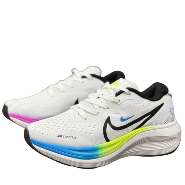 Comprar Zapatillas Nike React X Mujer: Tecnología y Estilo para Cada Paso Si estás buscando Comprar Zapatillas Nike React X Mujer, has llegado al lugar correcto. En Onlineshoppingcenterg, te ofrecemos la mejor selección de calzado deportivo, y hoy queremos contarte todo lo que necesitas saber sobre este modelo diseñado para mujeres que buscan comodidad, rendimiento y estilo. Desde su tecnología avanzada hasta su diseño moderno, aquí encontrarás la información que necesitas para tomar una decisión informada.  ¿Qué hace especiales a las Zapatillas Nike React X Mujer? Las Zapatillas Nike React X Mujer son un modelo creado para mujeres activas que buscan rendimiento, comodidad y estilo. Este calzado combina lo mejor de la innovación de Nike con un diseño moderno y funcional. Aquí te contamos por qué son tan especiales:  Tecnología React: La amortiguación React ofrece una experiencia suave y reactiva, ideal para corredoras y mujeres activas.  Diseño ergonómico: Su construcción está pensada para adaptarse al movimiento natural del pie, reduciendo el riesgo de lesiones.  Materiales premium: Fabricadas con malla transpirable y detalles resistentes, son duraderas y cómodas.  Estilo moderno: Aunque están diseñadas para correr, su estética las hace perfectas para el uso diario.  Zapatillas Nike React X Mujer: Tecnología y Estilo para Cada Paso Si estás buscando Zapatillas Nike React X Mujer, has llegado al lugar correcto. En Onlineshoppingcenterg, te ofrecemos la mejor selección de calzado deportivo, y hoy queremos contarte todo lo que necesitas saber sobre este modelo diseñado para mujeres que buscan comodidad, rendimiento y estilo. Desde su tecnología avanzada hasta su diseño moderno, aquí encontrarás la información que necesitas para tomar una decisión informada.  ¿Qué hace especiales a las Zapatillas Nike React X Mujer? Las Zapatillas Nike React X Mujer son un modelo creado para mujeres activas que buscan rendimiento, comodidad y estilo. Este calzado combina lo mejor de la innovación de Nike con un diseño moderno y funcional. Aquí te contamos por qué son tan especiales:  Tecnología React: La amortiguación React ofrece una experiencia suave y reactiva, ideal para corredoras y mujeres activas.  Diseño ergonómico: Su construcción está pensada para adaptarse al movimiento natural del pie, reduciendo el riesgo de lesiones.  Materiales premium: Fabricadas con malla transpirable y detalles resistentes, son duraderas y cómodas.  Estilo moderno: Aunque están diseñadas para correr, su estética las hace perfectas para el uso diario.    Características principales de las Nike React X Mujer 1. Tecnología React para máxima comodidad La amortiguación React es una de las tecnologías más reconocidas de Nike. Proporciona una absorción de impactos excepcional y un retorno de energía que mejora el rendimiento en cada paso.  2. Diseño ligero y transpirable La parte superior está hecha de malla transpirable que mantiene los pies frescos, mientras que los refuerzos estratégicos aseguran durabilidad en zonas de alto desgaste.  3. Comodidad y ajuste perfecto Con una plantilla acolchada y un ajuste ergonómico, estas zapatillas ofrecen una experiencia cómoda incluso durante largas horas de uso.  4. Estilo versátil Con un diseño moderno y colores variados, estas zapatillas no solo son funcionales para correr, sino que también complementan cualquier outfit casual.  Opiniones de usuarios sobre las Nike React X Mujer Los usuarios destacan la comodidad y el rendimiento de estas zapatillas. Muchas comentan que son "perfectas para carreras largas" y que "ofrecen un soporte increíble". Además, su diseño moderno y la calidad de los materiales son otros puntos a favor.    ¿Cómo combinar las Zapatillas Nike React X Mujer? Estas zapatillas son muy versátiles y pueden adaptarse a diferentes estilos. Aquí te dejamos algunas ideas:  Estilo deportivo: Combínalas con leggings o shorts deportivos y una camiseta técnica.  Look casual: Úsalas con jeans y una sudadera para un estilo relajado pero moderno.  Estilo urbano: Atrévete a combinarlas con un vestido deportivo y una chaqueta ligera.  ¿Dónde comprar las Zapatillas Nike React X Mujer al mejor precio? En Onlineshoppingcenterg, te ofrecemos las Zapatillas Nike React X Mujer al mejor precio del mercado. Nuestra tienda online garantiza productos de alta calidad y envíos rápidos a todo Colombia.  Si estás buscando Nike React X Mujer precio competitivo, has llegado al lugar correcto. Además, contamos con ofertas especiales y descuentos exclusivos para que puedas adquirir tus zapatillas favoritas sin preocuparte por el presupuesto.  ¿Por qué elegir Onlineshoppingcenterg? Productos de alta calidad: Todas nuestras zapatillas Nike cumplen con los más altos estándares.  Precios competitivos: Ofrecemos las mejores ofertas en calzado deportivo.  Envíos rápidos: Recibe tus Zapatillas Nike React X Mujer en la comodidad de tu hogar.  Atención al cliente: Estamos siempre disponibles para resolver tus dudas y brindarte la mejor experiencia de compra.    ¿Vale la pena comprar las Zapatillas Nike React X Mujer? Sin duda, las Zapatillas Nike React X Mujer son una excelente inversión para cualquier mujer que busque comodidad, rendimiento y estilo. Su combinación de tecnología avanzada, materiales premium y diseño moderno las convierte en un artículo imprescindible para tu colección.  No esperes más y compra tus Zapatillas Nike React X Mujer en Onlineshoppingcenterg. ¡Haz clic ahora y disfruta de la mejor calidad al mejor precio!  Características principales de las Nike React X Mujer 1. Tecnología React para máxima comodidad La amortiguación React es una de las tecnologías más reconocidas de Nike. Proporciona una absorción de impactos excepcional y un retorno de energía que mejora el rendimiento en cada paso.  2. Diseño ligero y transpirable La parte superior está hecha de malla transpirable que mantiene los pies frescos, mientras que los refuerzos estratégicos aseguran durabilidad en zonas de alto desgaste.  3. Comodidad y ajuste perfecto Con una plantilla acolchada y un ajuste ergonómico, estas zapatillas ofrecen una experiencia cómoda incluso durante largas horas de uso.  4. Estilo versátil Con un diseño moderno y colores variados, estas zapatillas no solo son funcionales para correr, sino que también complementan cualquier outfit casual.  Opiniones de usuarios sobre las Nike React X Mujer Los usuarios destacan la comodidad y el rendimiento de estas zapatillas. Muchas comentan que son "perfectas para carreras largas" y que "ofrecen un soporte increíble". Además, su diseño moderno y la calidad de los materiales son otros puntos a favor.  Zapatillas Nike React X Mujer: Tecnología y Estilo para Cada Paso Si estás buscando Zapatillas Nike React X Mujer, has llegado al lugar correcto. En Onlineshoppingcenterg, te ofrecemos la mejor selección de calzado deportivo, y hoy queremos contarte todo lo que necesitas saber sobre este modelo diseñado para mujeres que buscan comodidad, rendimiento y estilo. Desde su tecnología avanzada hasta su diseño moderno, aquí encontrarás la información que necesitas para tomar una decisión informada.  ¿Qué hace especiales a las Zapatillas Nike React X Mujer? Las Zapatillas Nike React X Mujer son un modelo creado para mujeres activas que buscan rendimiento, comodidad y estilo. Este calzado combina lo mejor de la innovación de Nike con un diseño moderno y funcional. Aquí te contamos por qué son tan especiales:  Tecnología React: La amortiguación React ofrece una experiencia suave y reactiva, ideal para corredoras y mujeres activas.  Diseño ergonómico: Su construcción está pensada para adaptarse al movimiento natural del pie, reduciendo el riesgo de lesiones.  Materiales premium: Fabricadas con malla transpirable y detalles resistentes, son duraderas y cómodas.  Estilo moderno: Aunque están diseñadas para correr, su estética las hace perfectas para el uso diario.    Características principales de las Nike React X Mujer 1. Tecnología React para máxima comodidad La amortiguación React es una de las tecnologías más reconocidas de Nike. Proporciona una absorción de impactos excepcional y un retorno de energía que mejora el rendimiento en cada paso.  2. Diseño ligero y transpirable La parte superior está hecha de malla transpirable que mantiene los pies frescos, mientras que los refuerzos estratégicos aseguran durabilidad en zonas de alto desgaste.  3. Comodidad y ajuste perfecto Con una plantilla acolchada y un ajuste ergonómico, estas zapatillas ofrecen una experiencia cómoda incluso durante largas horas de uso.  4. Estilo versátil Con un diseño moderno y colores variados, estas zapatillas no solo son funcionales para correr, sino que también complementan cualquier outfit casual.  Opiniones de usuarios sobre las Nike React X Mujer Los usuarios destacan la comodidad y el rendimiento de estas zapatillas. Muchas comentan que son "perfectas para carreras largas" y que "ofrecen un soporte increíble". Además, su diseño moderno y la calidad de los materiales son otros puntos a favor.    ¿Cómo combinar las Zapatillas Nike React X Mujer? Estas zapatillas son muy versátiles y pueden adaptarse a diferentes estilos. Aquí te dejamos algunas ideas:  Estilo deportivo: Combínalas con leggings o shorts deportivos y una camiseta técnica.  Look casual: Úsalas con jeans y una sudadera para un estilo relajado pero moderno.  Estilo urbano: Atrévete a combinarlas con un vestido deportivo y una chaqueta ligera.  ¿Dónde comprar las Zapatillas Nike React X Mujer al mejor precio? En Onlineshoppingcenterg, te ofrecemos las Zapatillas Nike React X Mujer al mejor precio del mercado. Nuestra tienda online garantiza productos de alta calidad y envíos rápidos a todo Colombia.  Si estás buscando Nike React X Mujer precio competitivo, has llegado al lugar correcto. Además, contamos con ofertas especiales y descuentos exclusivos para que puedas adquirir tus zapatillas favoritas sin preocuparte por el presupuesto.  ¿Por qué elegir Onlineshoppingcenterg? Productos de alta calidad: Todas nuestras zapatillas Nike cumplen con los más altos estándares.  Precios competitivos: Ofrecemos las mejores ofertas en calzado deportivo.  Envíos rápidos: Recibe tus Zapatillas Nike React X Mujer en la comodidad de tu hogar.  Atención al cliente: Estamos siempre disponibles para resolver tus dudas y brindarte la mejor experiencia de compra.    ¿Vale la pena comprar las Zapatillas Nike React X Mujer? Sin duda, las Zapatillas Nike React X Mujer son una excelente inversión para cualquier mujer que busque comodidad, rendimiento y estilo. Su combinación de tecnología avanzada, materiales premium y diseño moderno las convierte en un artículo imprescindible para tu colección.  No esperes más y compra tus Zapatillas Nike React X Mujer en Onlineshoppingcenterg. ¡Haz clic ahora y disfruta de la mejor calidad al mejor precio!  ¿Cómo combinar las Zapatillas Nike React X Mujer? Estas zapatillas son muy versátiles y pueden adaptarse a diferentes estilos. Aquí te dejamos algunas ideas:  Estilo deportivo: Combínalas con leggings o shorts deportivos y una camiseta técnica.  Look casual: Úsalas con jeans y una sudadera para un estilo relajado pero moderno.  Estilo urbano: Atrévete a combinarlas con un vestido deportivo y una chaqueta ligera.  ¿Dónde comprar las Zapatillas Nike React X Mujer al mejor precio? En Onlineshoppingcenterg, te ofrecemos las Zapatillas Nike React X Mujer al mejor precio del mercado. Nuestra tienda online garantiza productos de alta calidad y envíos rápidos a todo Colombia.  Si estás buscando Nike React X Mujer precio competitivo, has llegado al lugar correcto. Además, contamos con ofertas especiales y descuentos exclusivos para que puedas adquirir tus zapatillas favoritas sin preocuparte por el presupuesto.  ¿Por qué elegir Onlineshoppingcenterg? Productos de alta calidad: Todas nuestras zapatillas Nike cumplen con los más altos estándares.  Precios competitivos: Ofrecemos las mejores ofertas en calzado deportivo.  Envíos rápidos: Recibe tus Zapatillas Nike React X Mujer en la comodidad de tu hogar.  Atención al cliente: Estamos siempre disponibles para resolver tus dudas y brindarte la mejor experiencia de compra.  Zapatillas Nike React X Mujer: Tecnología y Estilo para Cada Paso Si estás buscando Zapatillas Nike React X Mujer, has llegado al lugar correcto. En Onlineshoppingcenterg, te ofrecemos la mejor selección de calzado deportivo, y hoy queremos contarte todo lo que necesitas saber sobre este modelo diseñado para mujeres que buscan comodidad, rendimiento y estilo. Desde su tecnología avanzada hasta su diseño moderno, aquí encontrarás la información que necesitas para tomar una decisión informada.  ¿Qué hace especiales a las Zapatillas Nike React X Mujer? Las Zapatillas Nike React X Mujer son un modelo creado para mujeres activas que buscan rendimiento, comodidad y estilo. Este calzado combina lo mejor de la innovación de Nike con un diseño moderno y funcional. Aquí te contamos por qué son tan especiales:  Tecnología React: La amortiguación React ofrece una experiencia suave y reactiva, ideal para corredoras y mujeres activas.  Diseño ergonómico: Su construcción está pensada para adaptarse al movimiento natural del pie, reduciendo el riesgo de lesiones.  Materiales premium: Fabricadas con malla transpirable y detalles resistentes, son duraderas y cómodas.  Estilo moderno: Aunque están diseñadas para correr, su estética las hace perfectas para el uso diario.    Características principales de las Nike React X Mujer 1. Tecnología React para máxima comodidad La amortiguación React es una de las tecnologías más reconocidas de Nike. Proporciona una absorción de impactos excepcional y un retorno de energía que mejora el rendimiento en cada paso.  2. Diseño ligero y transpirable La parte superior está hecha de malla transpirable que mantiene los pies frescos, mientras que los refuerzos estratégicos aseguran durabilidad en zonas de alto desgaste.  3. Comodidad y ajuste perfecto Con una plantilla acolchada y un ajuste ergonómico, estas zapatillas ofrecen una experiencia cómoda incluso durante largas horas de uso.  4. Estilo versátil Con un diseño moderno y colores variados, estas zapatillas no solo son funcionales para correr, sino que también complementan cualquier outfit casual.  Opiniones de usuarios sobre las Nike React X Mujer Los usuarios destacan la comodidad y el rendimiento de estas zapatillas. Muchas comentan que son "perfectas para carreras largas" y que "ofrecen un soporte increíble". Además, su diseño moderno y la calidad de los materiales son otros puntos a favor.    ¿Cómo combinar las Zapatillas Nike React X Mujer? Estas zapatillas son muy versátiles y pueden adaptarse a diferentes estilos. Aquí te dejamos algunas ideas:  Estilo deportivo: Combínalas con leggings o shorts deportivos y una camiseta técnica.  Look casual: Úsalas con jeans y una sudadera para un estilo relajado pero moderno.  Estilo urbano: Atrévete a combinarlas con un vestido deportivo y una chaqueta ligera.  ¿Dónde comprar las Zapatillas Nike React X Mujer al mejor precio? En Onlineshoppingcenterg, te ofrecemos las Zapatillas Nike React X Mujer al mejor precio del mercado. Nuestra tienda online garantiza productos de alta calidad y envíos rápidos a todo Colombia.  Si estás buscando Nike React X Mujer precio competitivo, has llegado al lugar correcto. Además, contamos con ofertas especiales y descuentos exclusivos para que puedas adquirir tus zapatillas favoritas sin preocuparte por el presupuesto.  ¿Por qué elegir Onlineshoppingcenterg? Productos de alta calidad: Todas nuestras zapatillas Nike cumplen con los más altos estándares.  Precios competitivos: Ofrecemos las mejores ofertas en calzado deportivo.  Envíos rápidos: Recibe tus Zapatillas Nike React X Mujer en la comodidad de tu hogar.  Atención al cliente: Estamos siempre disponibles para resolver tus dudas y brindarte la mejor experiencia de compra.    ¿Vale la pena comprar las Zapatillas Nike React X Mujer? Sin duda, las Zapatillas Nike React X Mujer son una excelente inversión para cualquier mujer que busque comodidad, rendimiento y estilo. Su combinación de tecnología avanzada, materiales premium y diseño moderno las convierte en un artículo imprescindible para tu colección.  No esperes más y compra tus Zapatillas Nike React X Mujer en Onlineshoppingcenterg. ¡Haz clic ahora y disfruta de la mejor calidad al mejor precio!  ¿Vale la pena comprar las Zapatillas Nike React X Mujer? Sin duda, las Zapatillas Nike React X Mujer son una excelente inversión para cualquier mujer que busque comodidad, rendimiento y estilo. Su combinación de tecnología avanzada, materiales premium y diseño moderno las convierte en un artículo imprescindible para tu colección.  No esperes más y compra tus Zapatillas Nike React X Mujer en Onlineshoppingcenterg. ¡Haz clic ahora y disfruta de la mejor calidad al mejor precio!