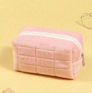 NECESSARIE PELÚCIA XADREX ROSA CICHELETE - COM PELINHOS - COM ZIPPER - PARA COSMETICOS E MAQUIAGEM - SHEIN SHEGLAM