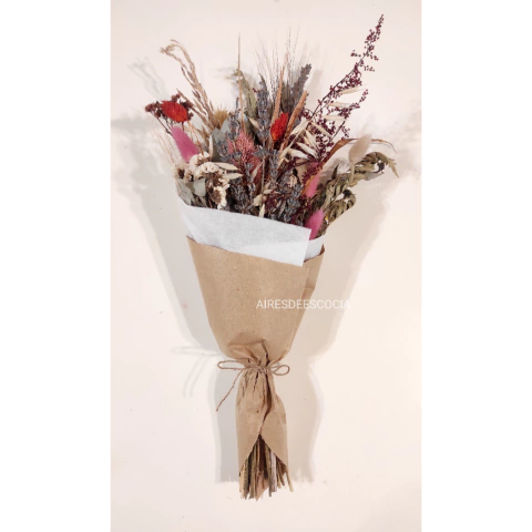 RAMO DE FLORES PRESERVADAS CON LAVANDA A PEDIDO