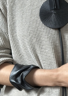 PULSEIRA COURO NUVEM - Preto - PONTO ATELIER