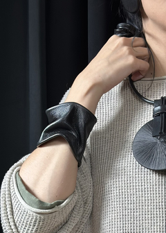 PULSEIRA COURO NUVEM - Preto na internet