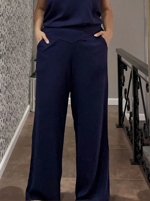 Pantalon Rebecca+Remera Regalo STOCK