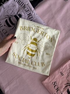 camiseta Bridgerton - comprar online