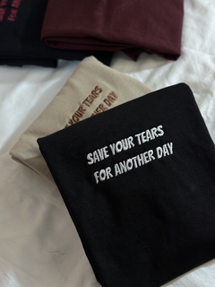 CAMISETA SAVE YOUR TEARS - comprar online