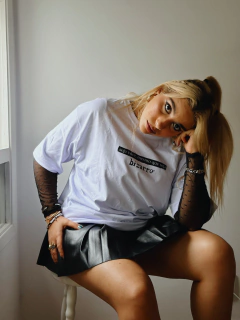 Camiseta Seja você mesmo que seja bizarro - Ophelia