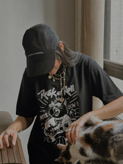 CAMISETA ROCK N' ROLL
