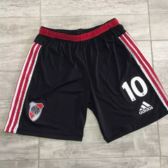 Short River 2001 titular