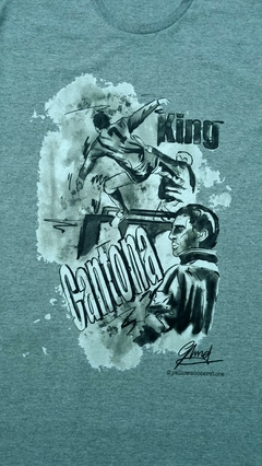Cantona (cinza) na internet