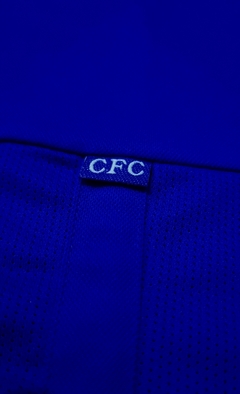 Chelsea 2001 (home) - Zola #25 - Yellow's Soccer Store
