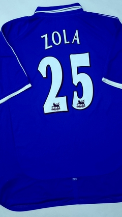 Imagem do Chelsea 2001 (home) - Zola #25
