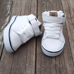 BOTA ECOCUERO BLANCA