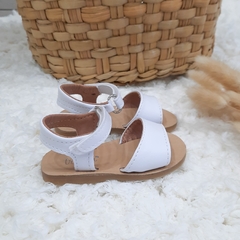 SANDALIA ESMERALDA BLANCA - comprar online