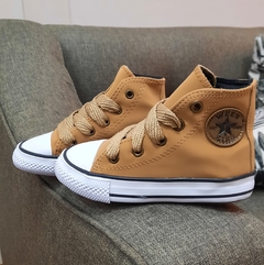 BOTA STARS ECOCUERO SUELA