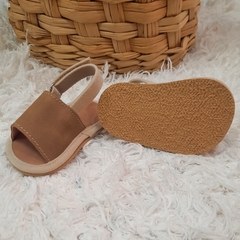 SANDALIA BERLÍN CAMEL en internet