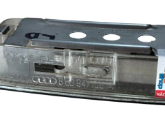 Luz de Cortesia do Quebra Sol Lado Direito Original Audi A3 2000 a 2006 8l09447105A na internet