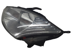 Par Faróis Dianteiros Original Focus Sedan Hatch 2000 A 2004 Com Logo Ford na Lente - ZKMshop