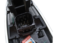 Maçaneta Externa Com Sensor da Porta do Motorista Prata Original Yaris Sedan 2018 a 2024 - comprar online