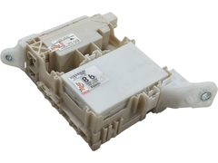 Caixa de Fusíveis c/ BSM Módulo Computador Bordo Original Yaris 1.5 2018 a 2024 892210d840 / 827300db00 - ZKMshop