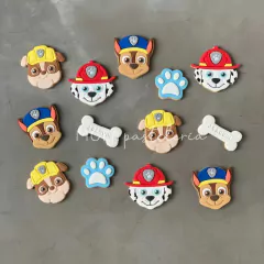 Combo de Pastelería N° 4 / 15-20 niños CON TORTA TEMÁTICA en internet