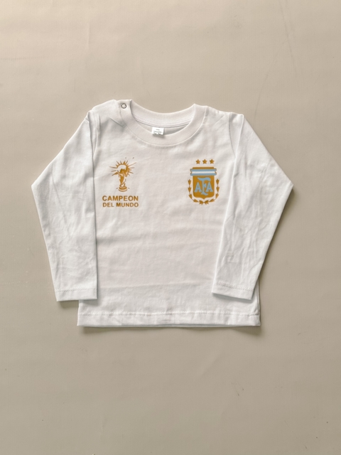 Remera manga Larga Campeones del mundo blanco