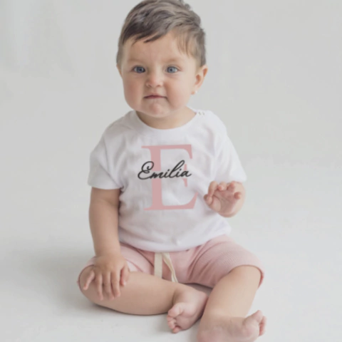 Remera Iniciales - comprar online