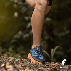 TRAIL AZUL OSCURO NARANJA en internet