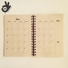 Agenda Semanal Bauhaus Tapa Dura Ring Wire/ MODELO 10/ BLACK CIRCLE - tienda online