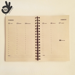 Imagen de Agenda Semanal Bauhaus Tapa Dura Ring Wire/ MODELO 10/ BLACK CIRCLE