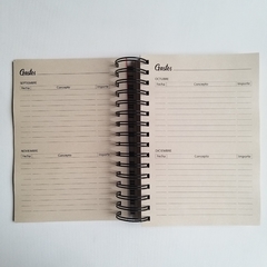 Agenda Diaria Bauhaus Tapa Dura Ring Wire/ Modelo 10/ BLACK CIRCLE