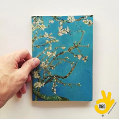 Cuaderno Vincent Encuadernado Binder Artesanal a la Rústica (Tapa blanda) / Modelo 46/ Obra: Almendro en Flor (1890) - 1920®objetos de diseño 