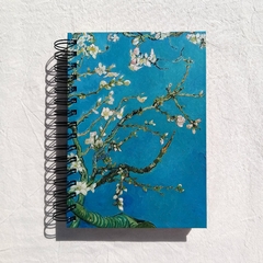 Agenda 2 días por página/ Vincent Tapa Dura Ring Wire/ Modelo 46/ Obra: Almendro en Flor (1890) - 1920®objetos de diseño 