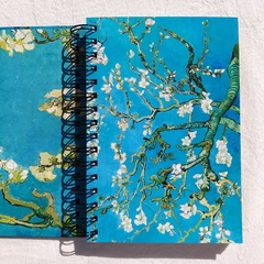 Agenda 2 días por página/ Vincent Tapa Dura Ring Wire/ Modelo 46/ Obra: Almendro en Flor (1890)
