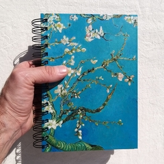 Agenda 2 días por página/ Vincent Tapa Dura Ring Wire/ Modelo 46/ Obra: Almendro en Flor (1890)