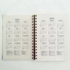 Imagen de Agenda Semanal Bauhaus Tapa Dura Ring Wire/ MODELO 236/ MoMA BLACK ⬛⬜